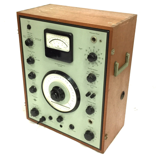 Brel & Kjaer Sine-Random Generator Type 1024 正弦乱数発生器タイプ